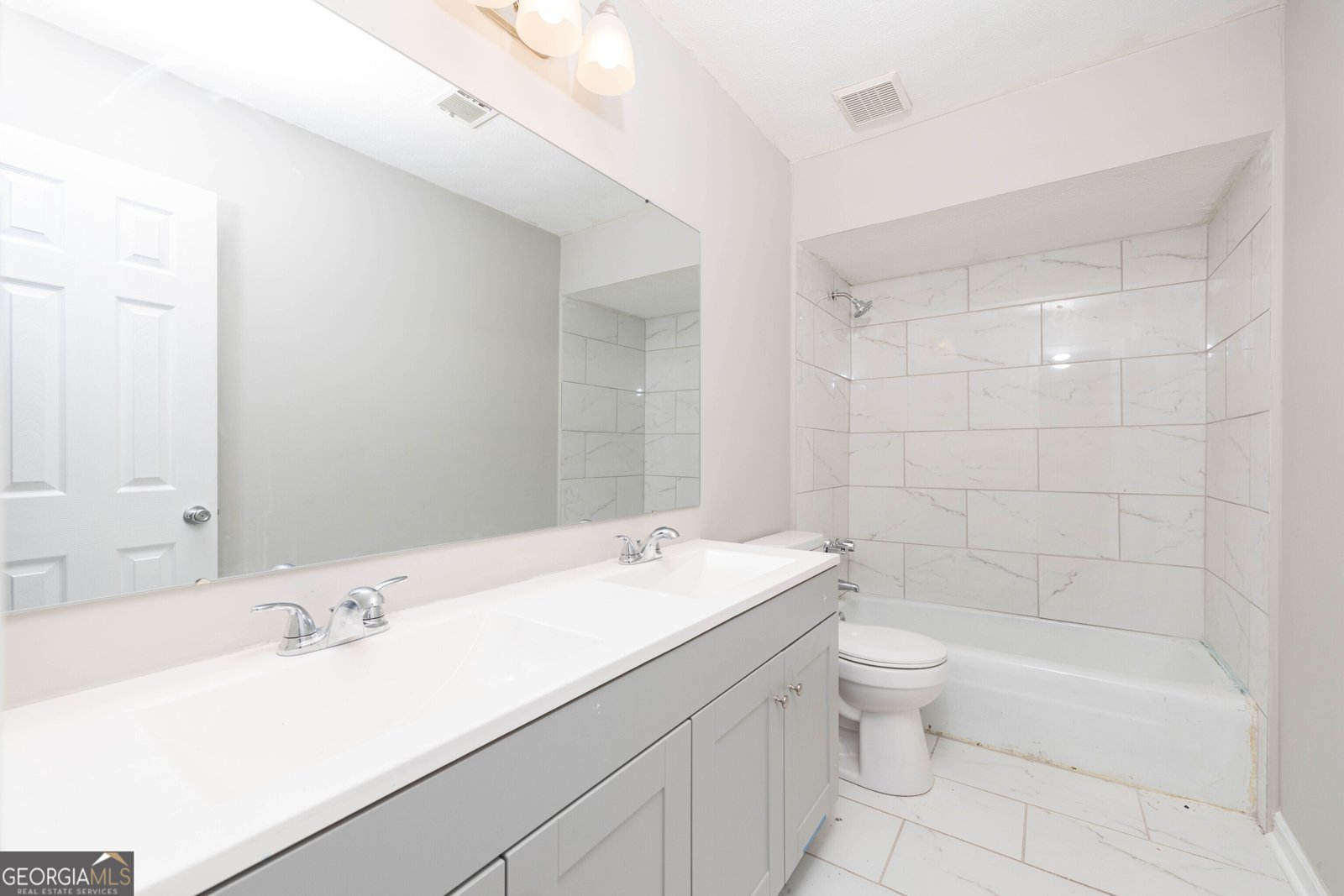 5616 Monmouth Drive Columbus - 12