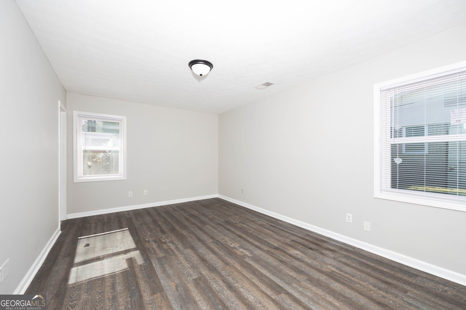 5616 Monmouth Drive Columbus - 15