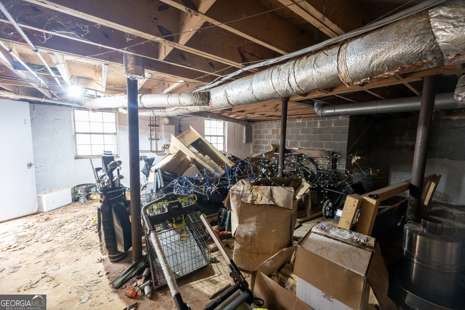 209 Pinewood Lane Stockbridge - 35