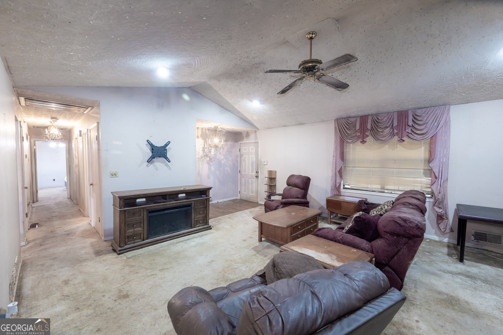 209 Pinewood Lane Stockbridge - 6