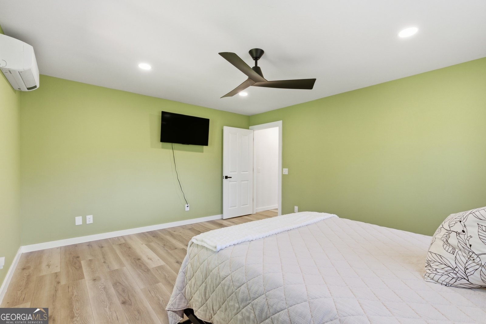 230 Majors Lane Rabun Gap - 38