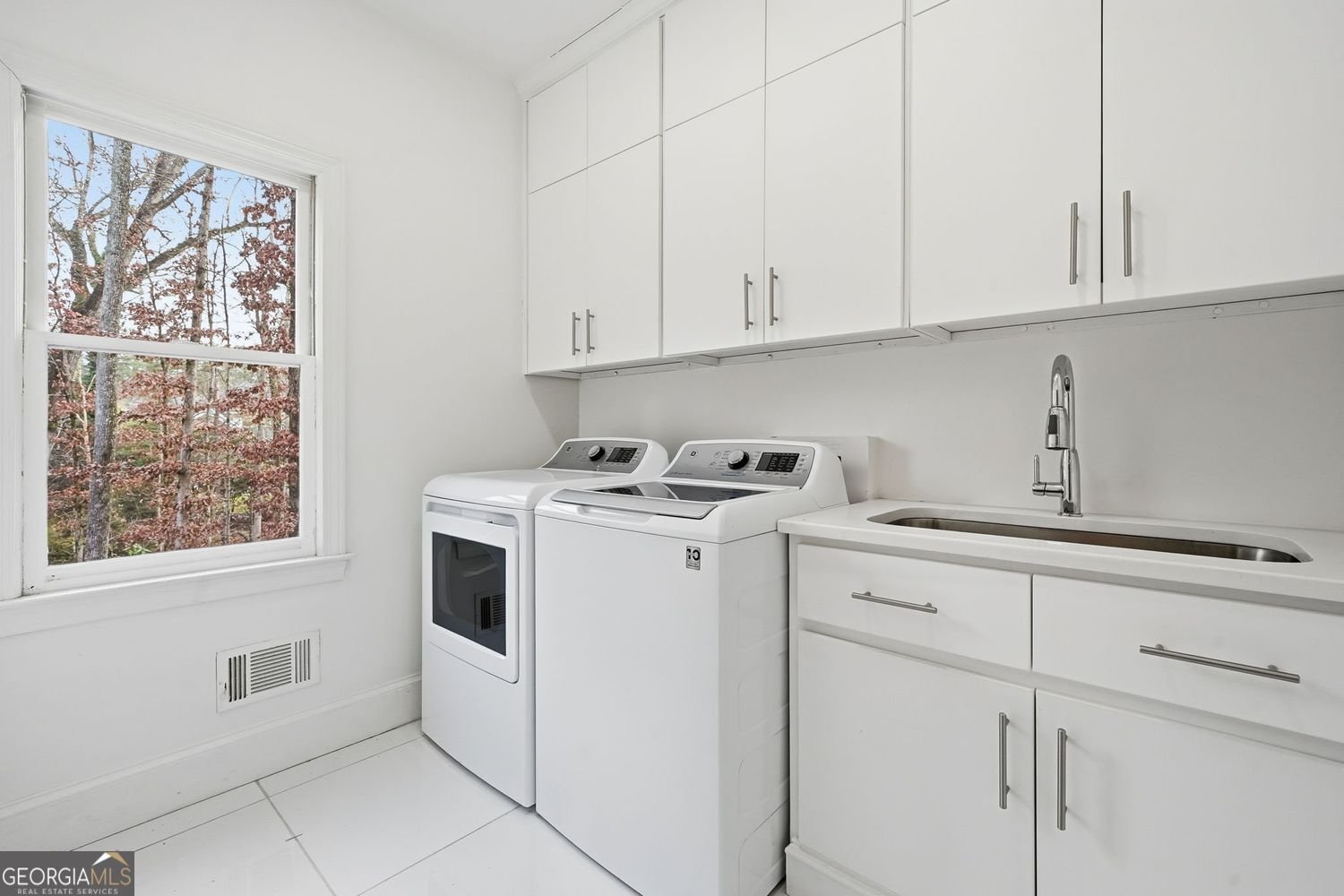 300 High Bridge Chase Johns Creek - 11