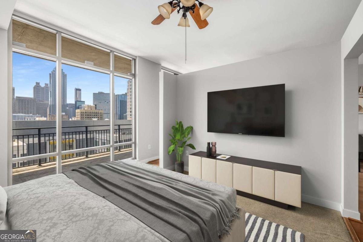 565 Peachtree Street Atlanta - 11