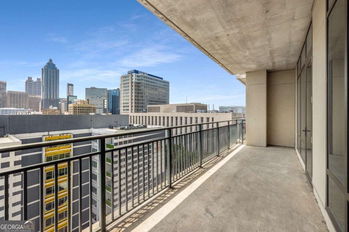 565 Peachtree Street Atlanta - 23