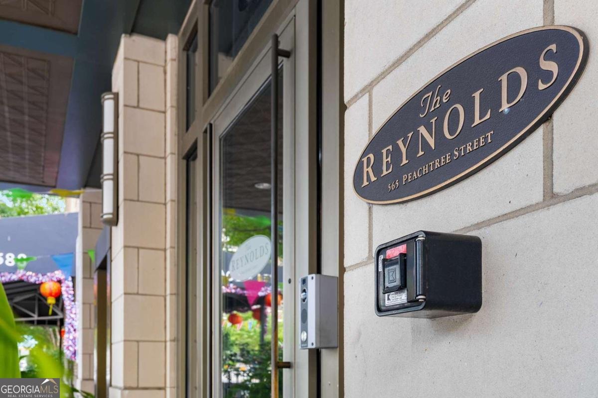 565 Peachtree Street Atlanta - 46