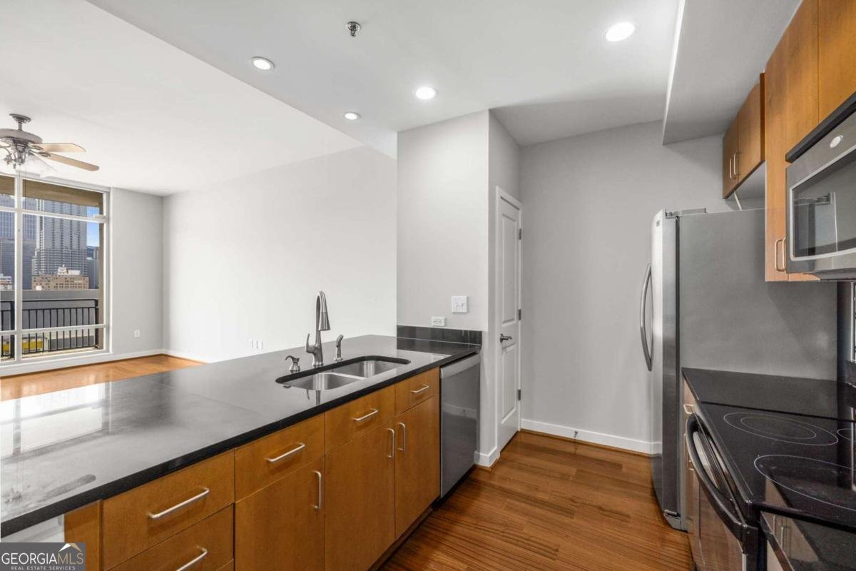 565 Peachtree Street Atlanta - 5