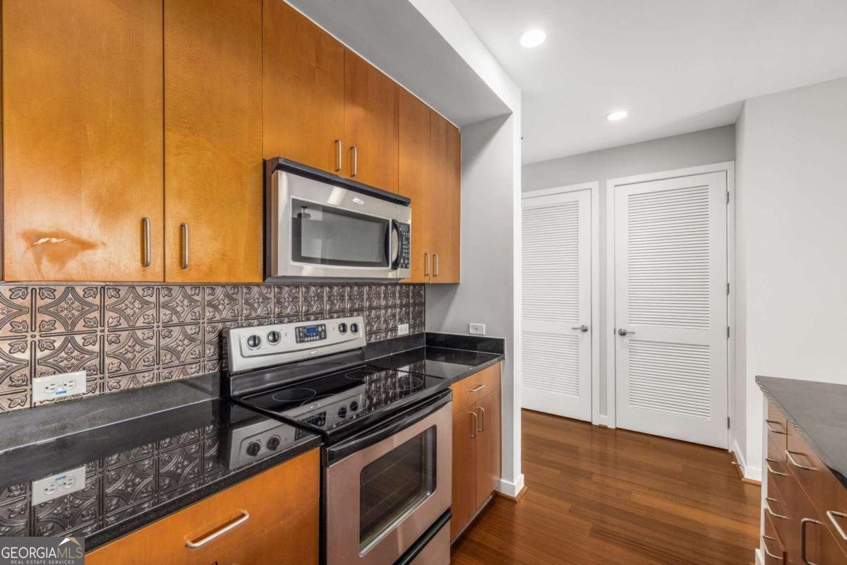 565 Peachtree Street Atlanta - 7