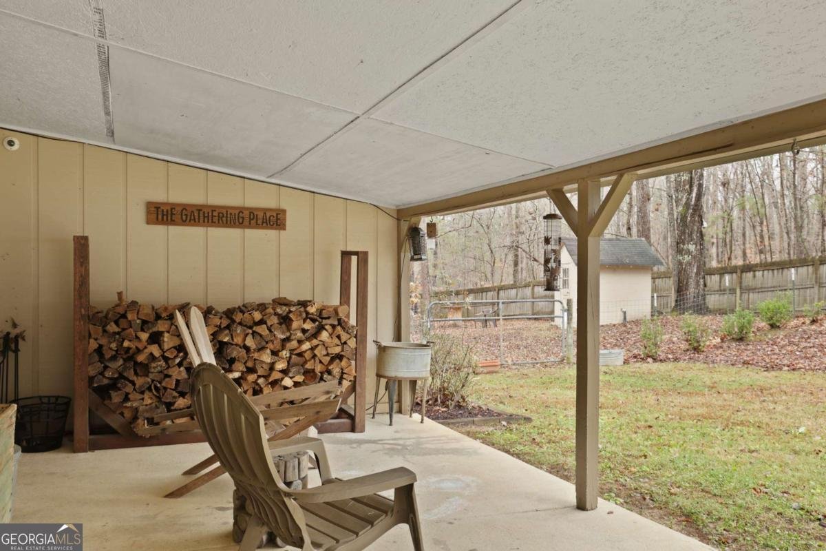 125 Red Mountain Road Dallas - main photo