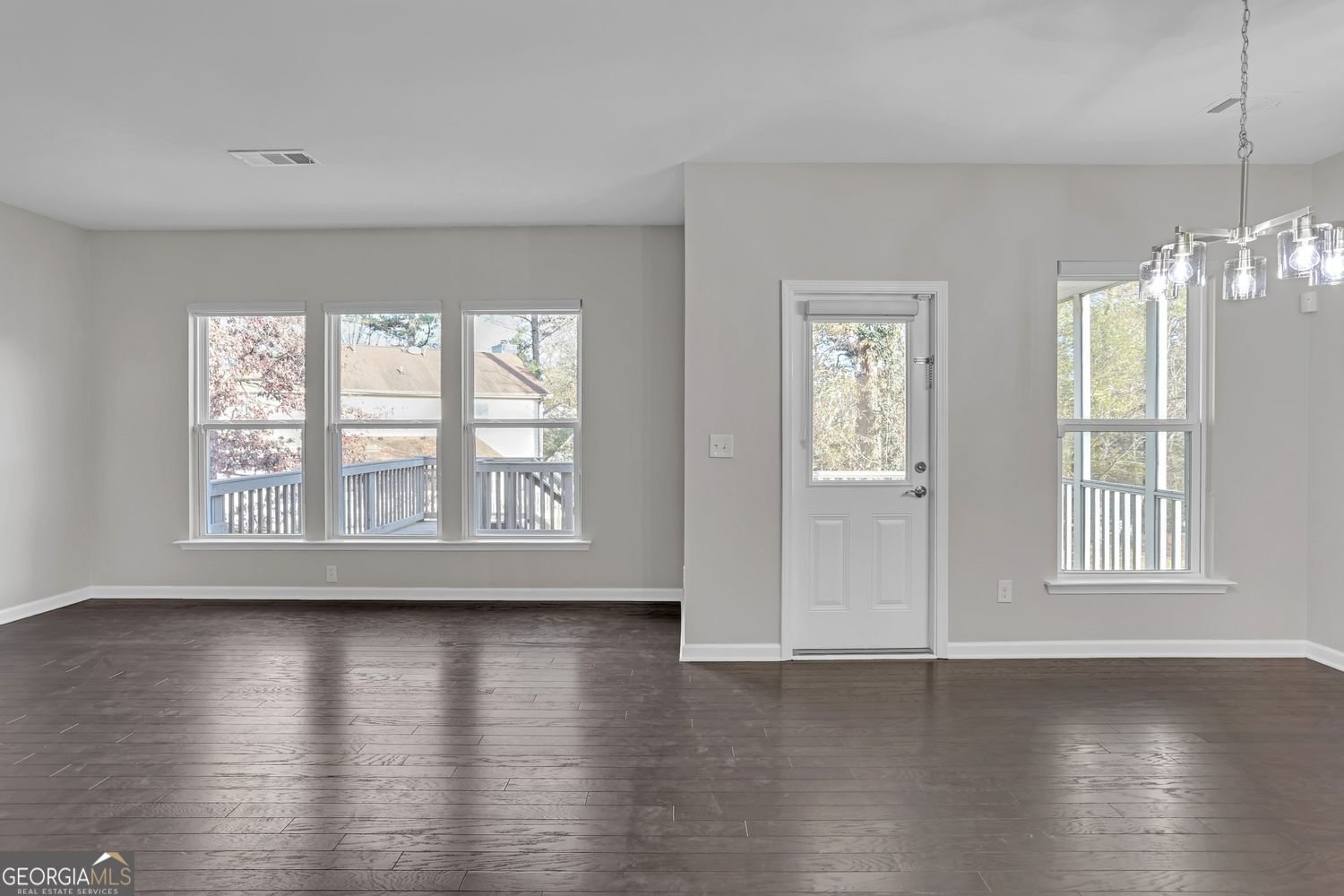 3085 Alcazar Drive Lilburn - 27