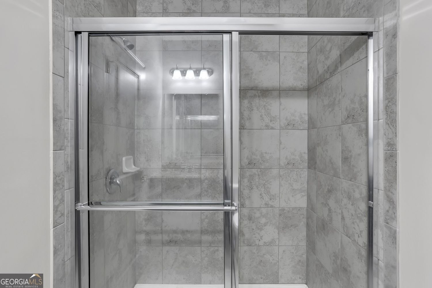 3085 Alcazar Drive Lilburn - 31