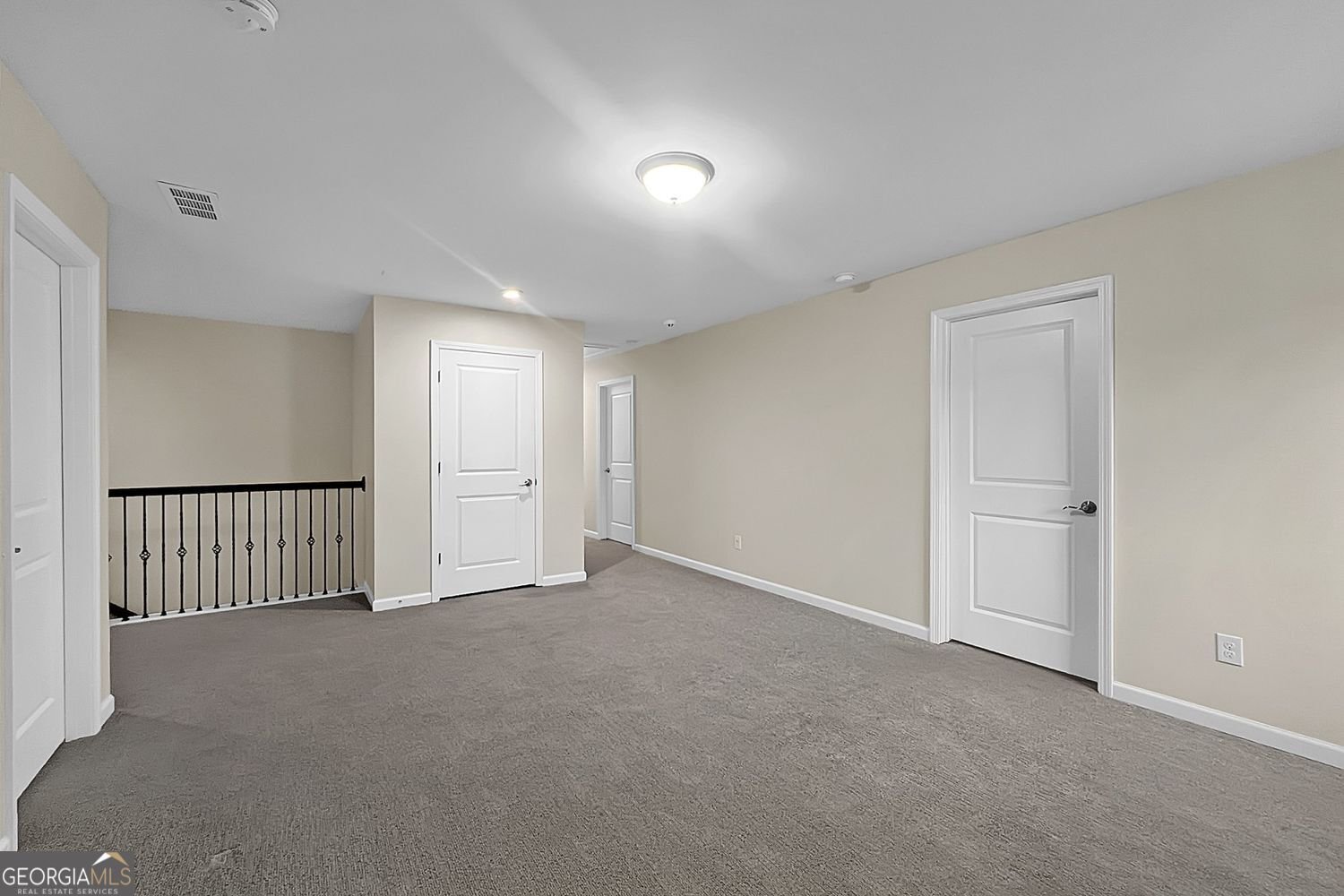 3085 Alcazar Drive Lilburn - 35