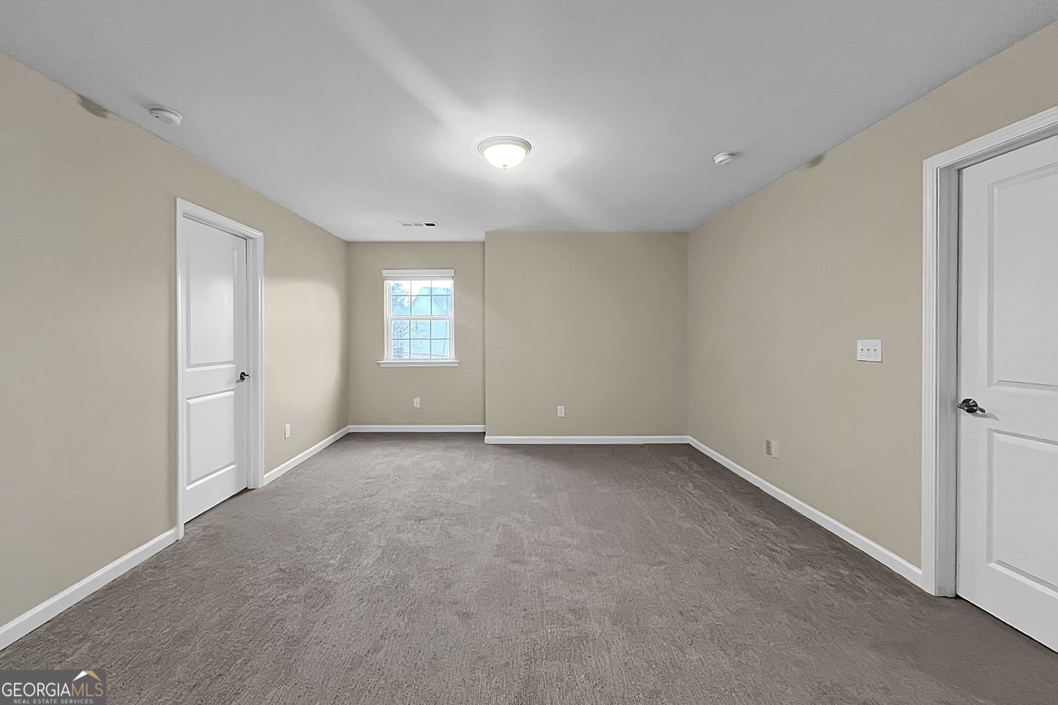 3085 Alcazar Drive Lilburn - 38