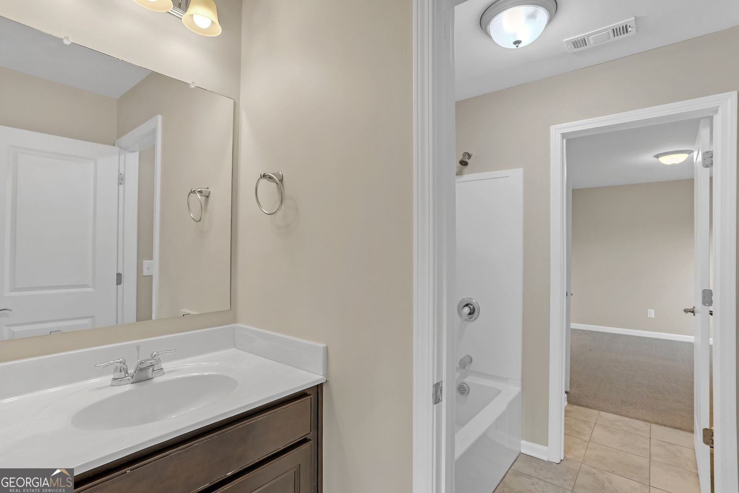 3085 Alcazar Drive Lilburn - 52