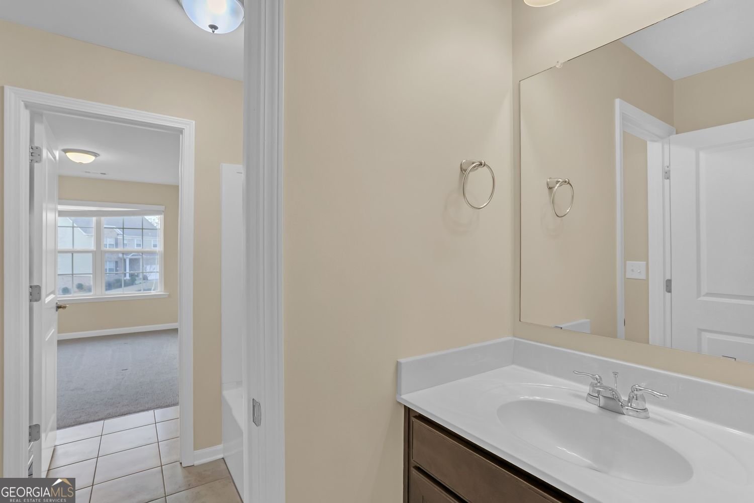 3085 Alcazar Drive Lilburn - 55