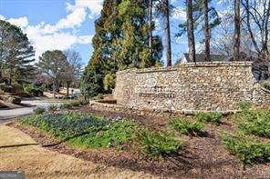 8425 High Hampton Chase Alpharetta - 74