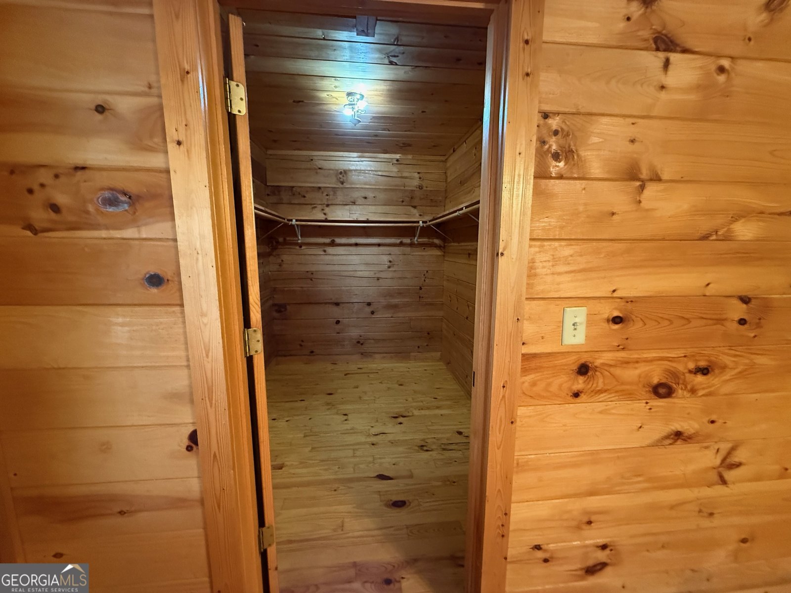 3590 Goshen Creek Road Claarkesville - 30