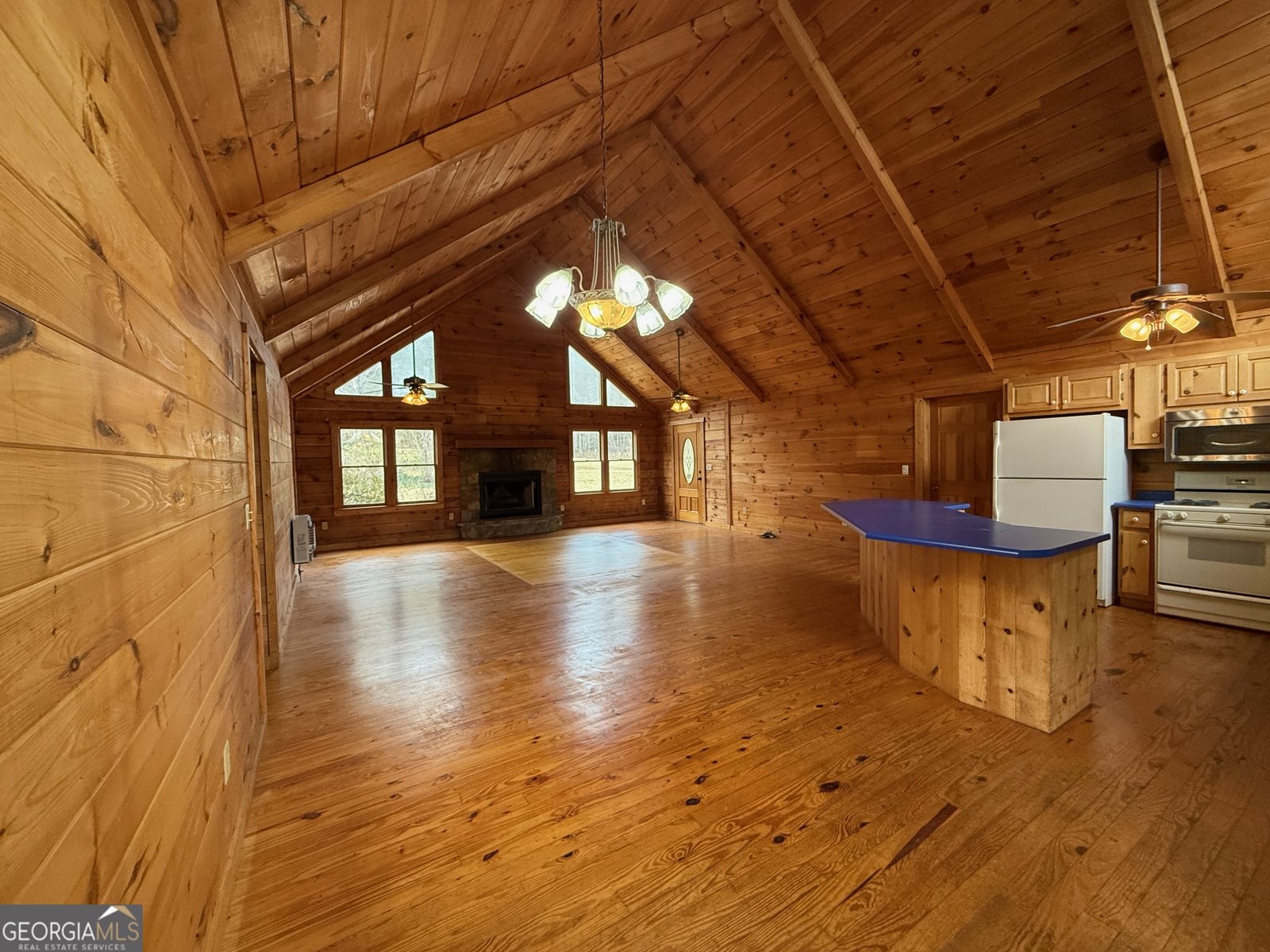 3590 Goshen Creek Road Claarkesville - 35