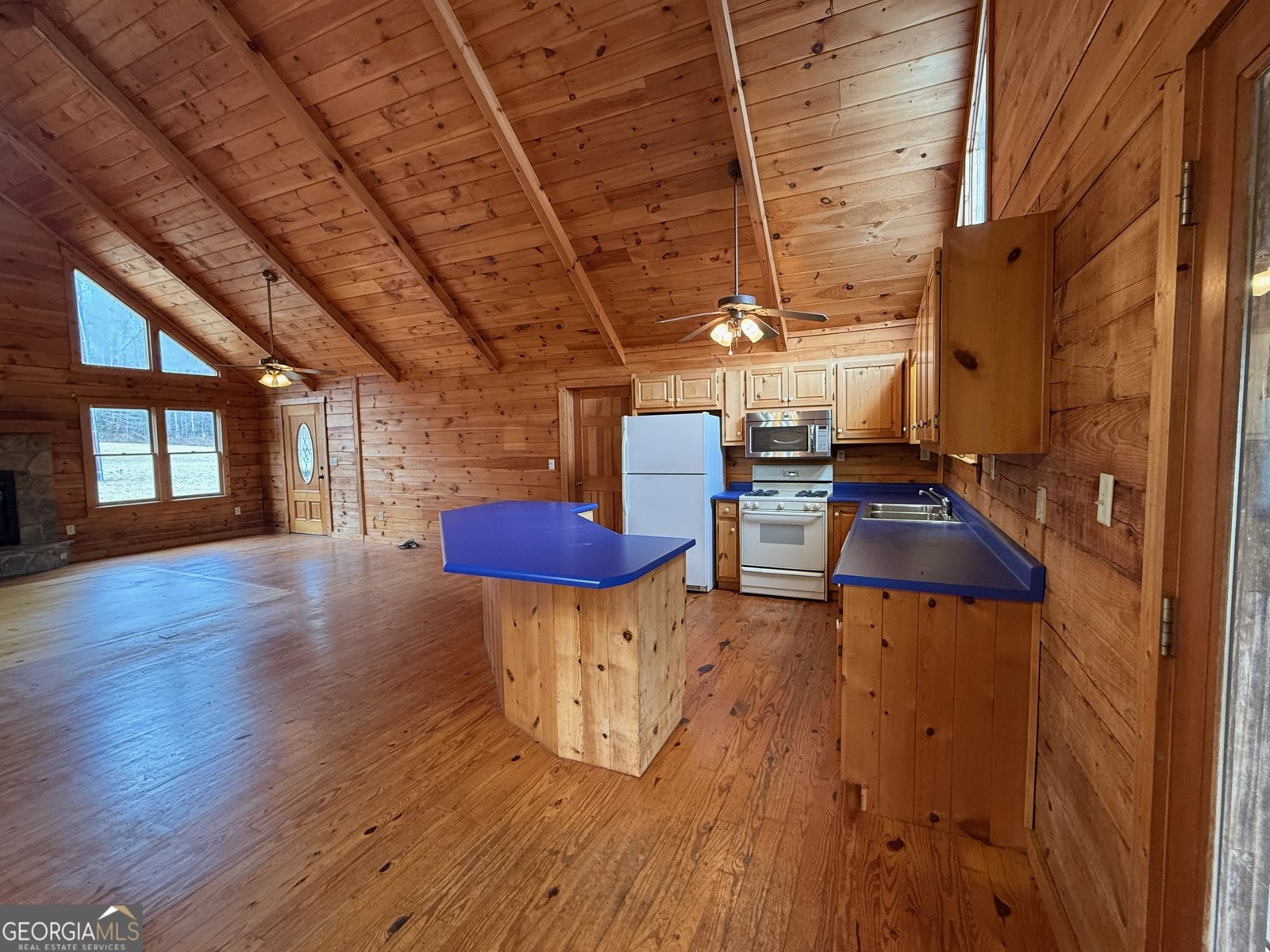 3590 Goshen Creek Road Claarkesville - 41