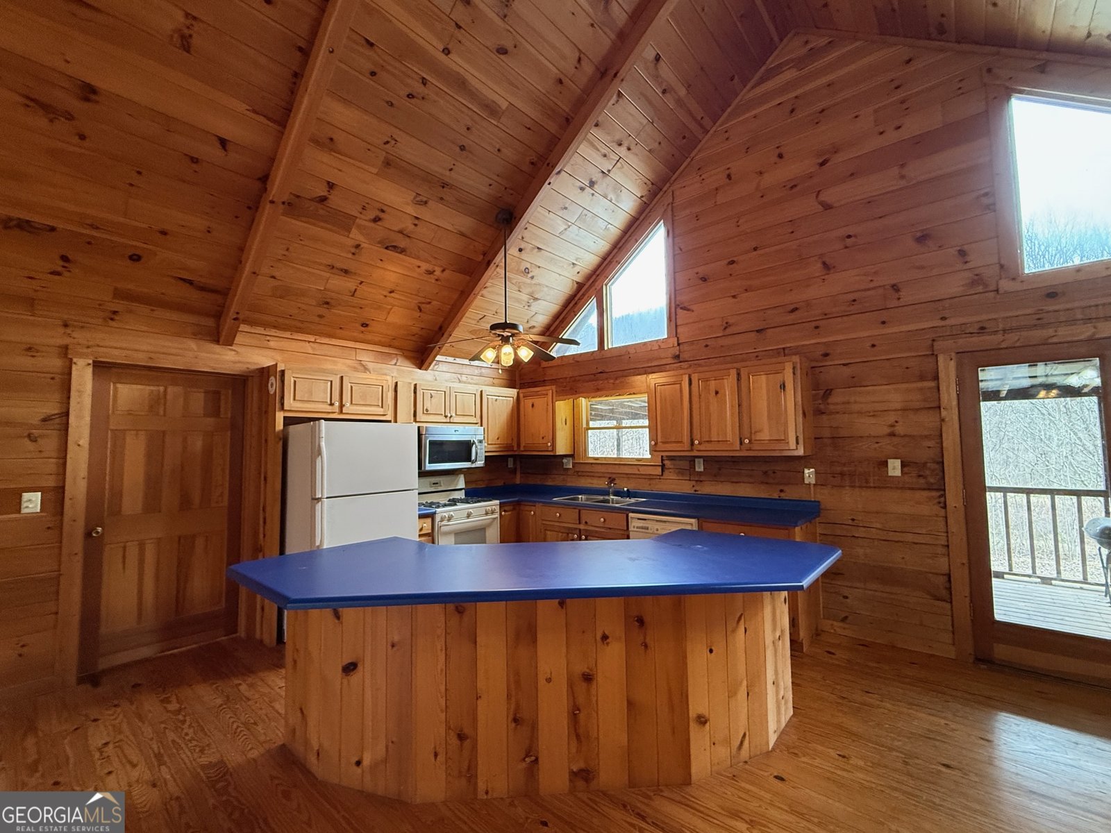 3590 Goshen Creek Road Claarkesville - 48