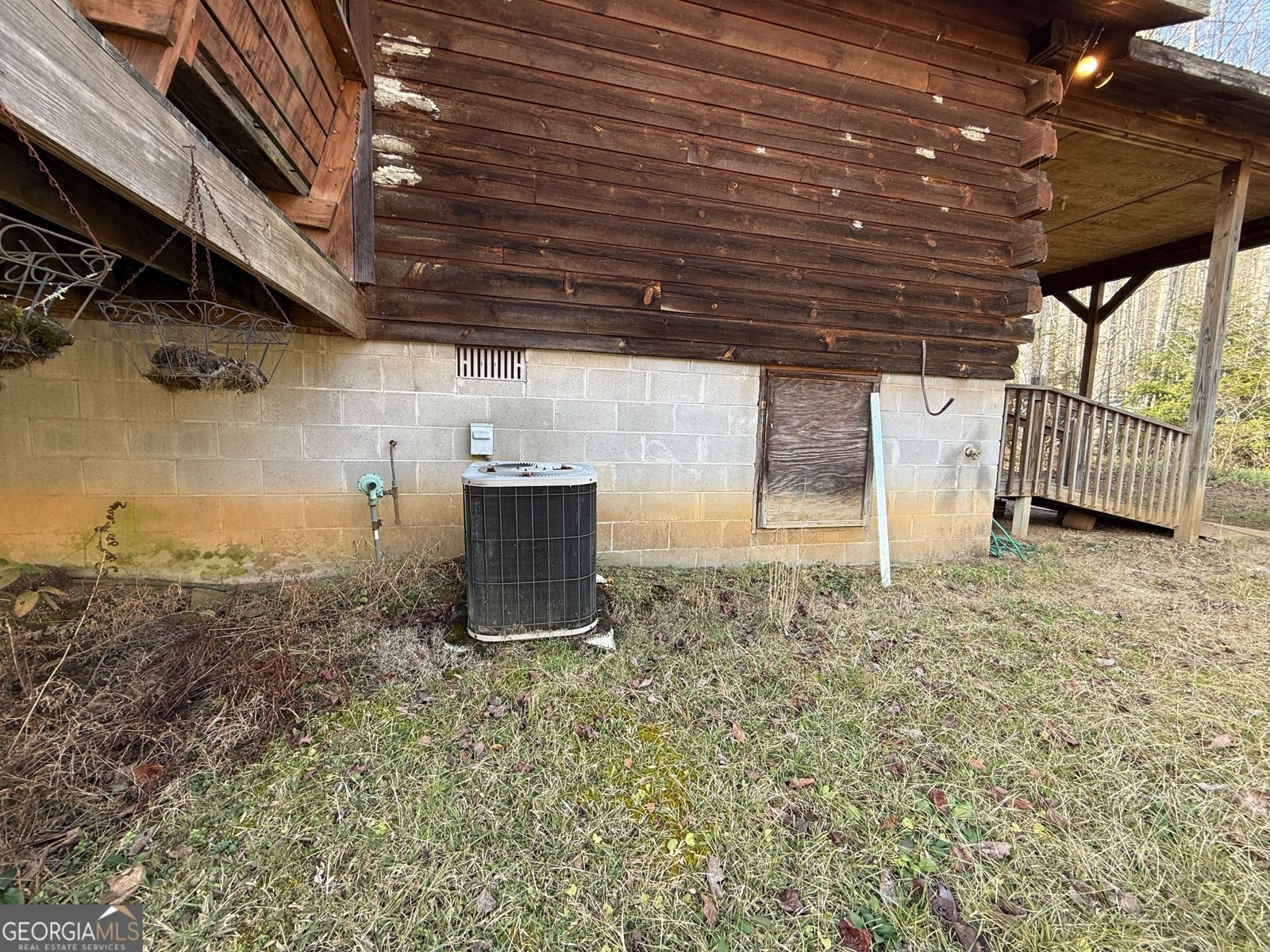 3590 Goshen Creek Road Claarkesville - 71