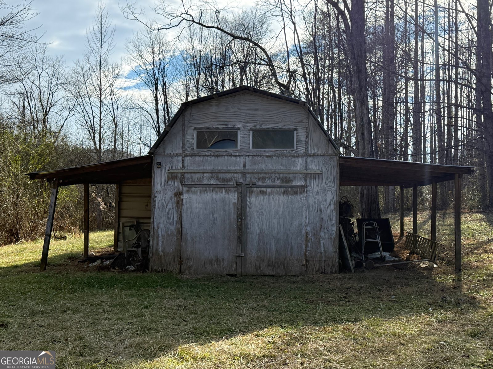 3590 Goshen Creek Road Claarkesville - 73