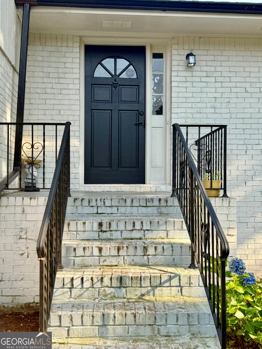 5347 Ocarol Court Stone Mountain - 2