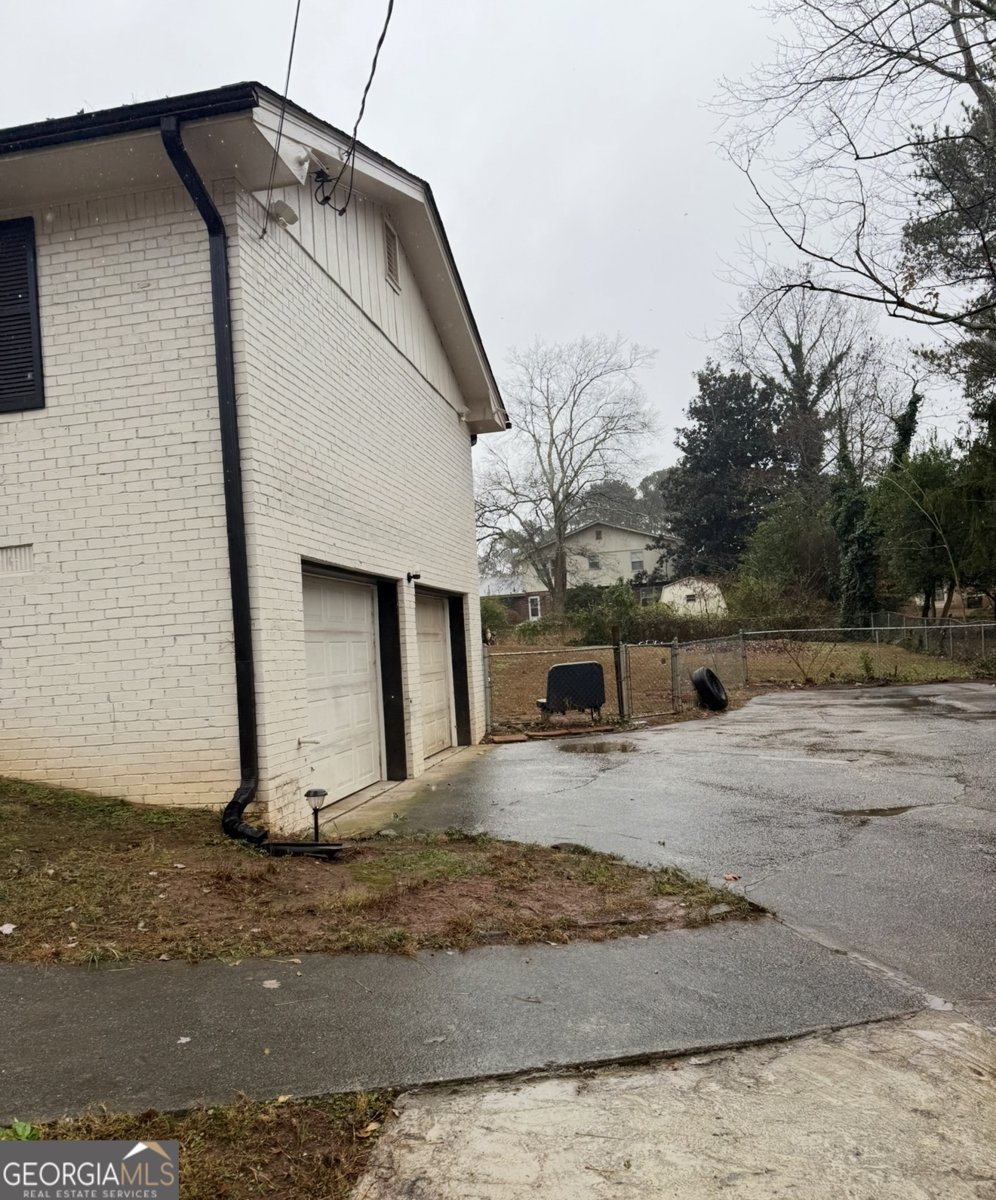 5347 Ocarol Court Stone Mountain - 32