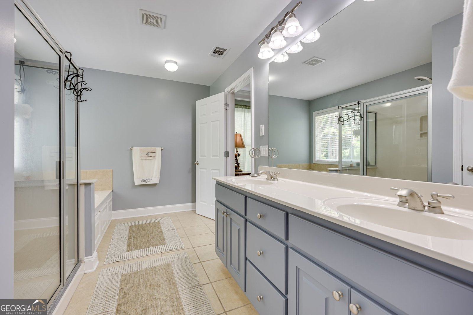 32 St. Ives Circle Winder - 26