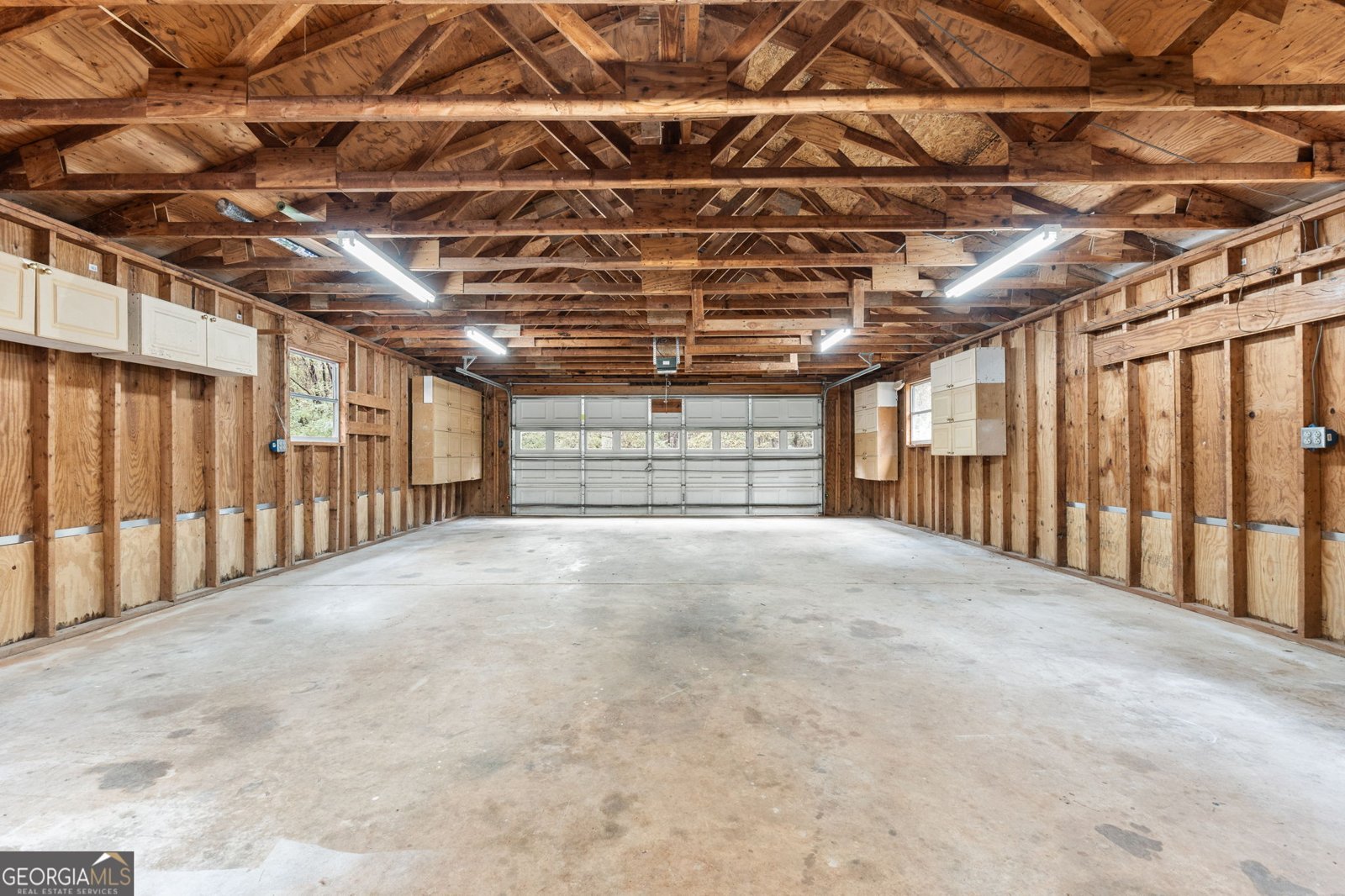 234 Peoples Road Jackson - 32