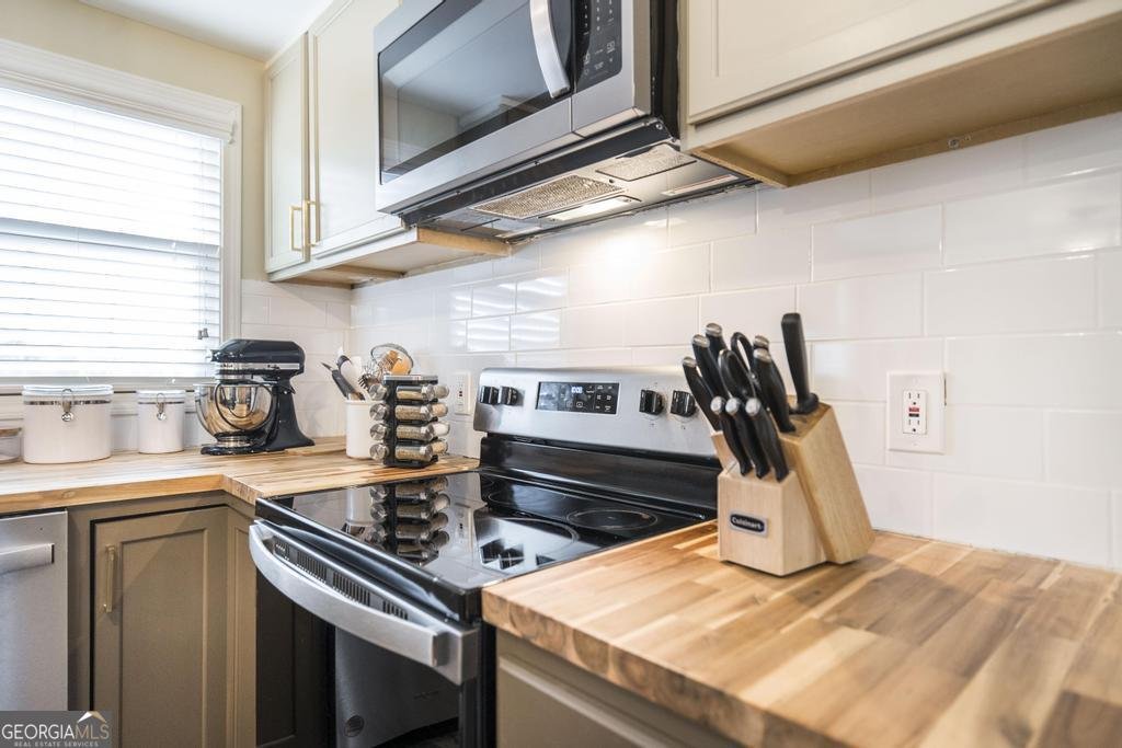 195 Wimberly Drive Jeffersonville - 12