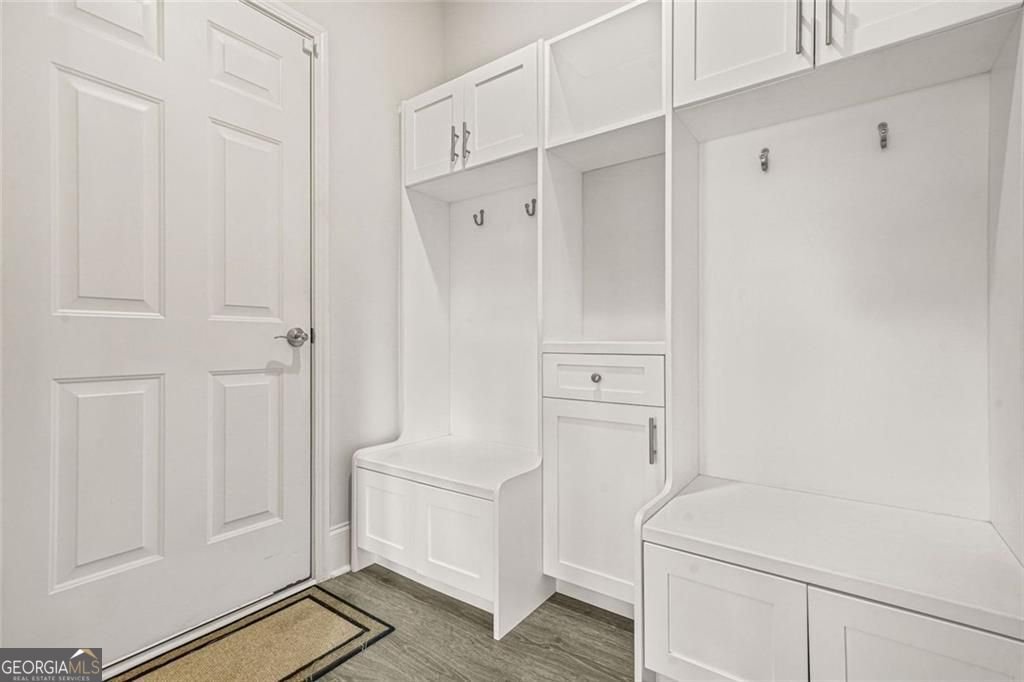 1606 Chancery Lane Lithia Springs - 36