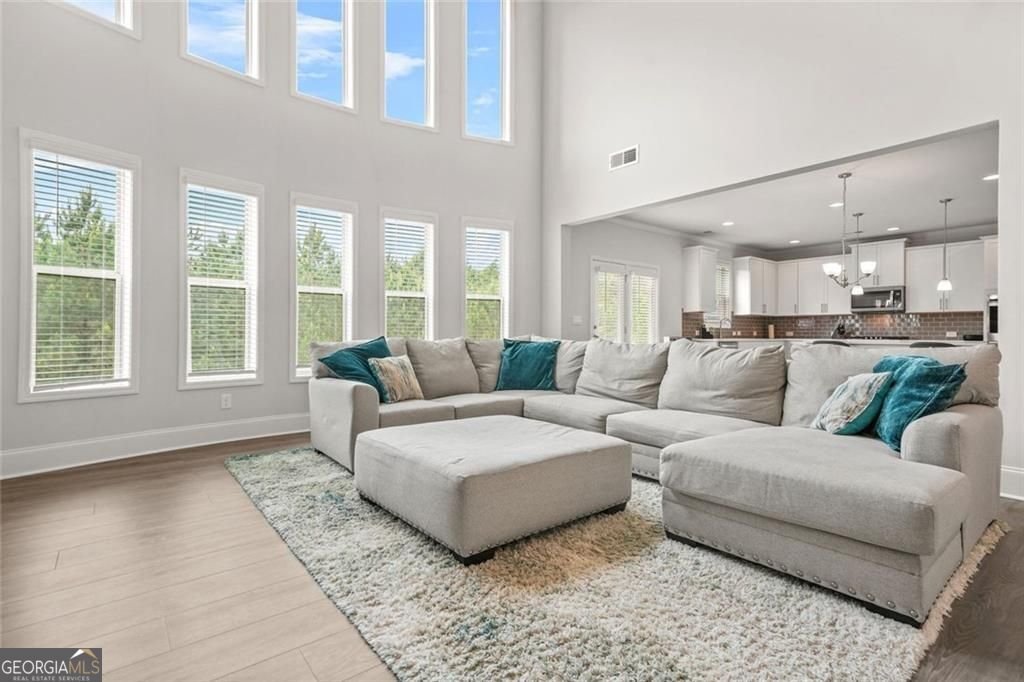 1606 Chancery Lane Lithia Springs - 9