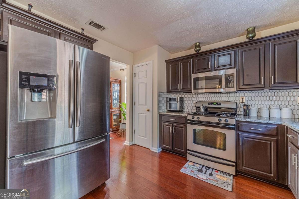 2452 Pierce Circle Snellville - 29