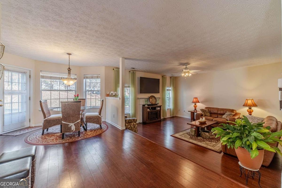 2452 Pierce Circle Snellville - 34