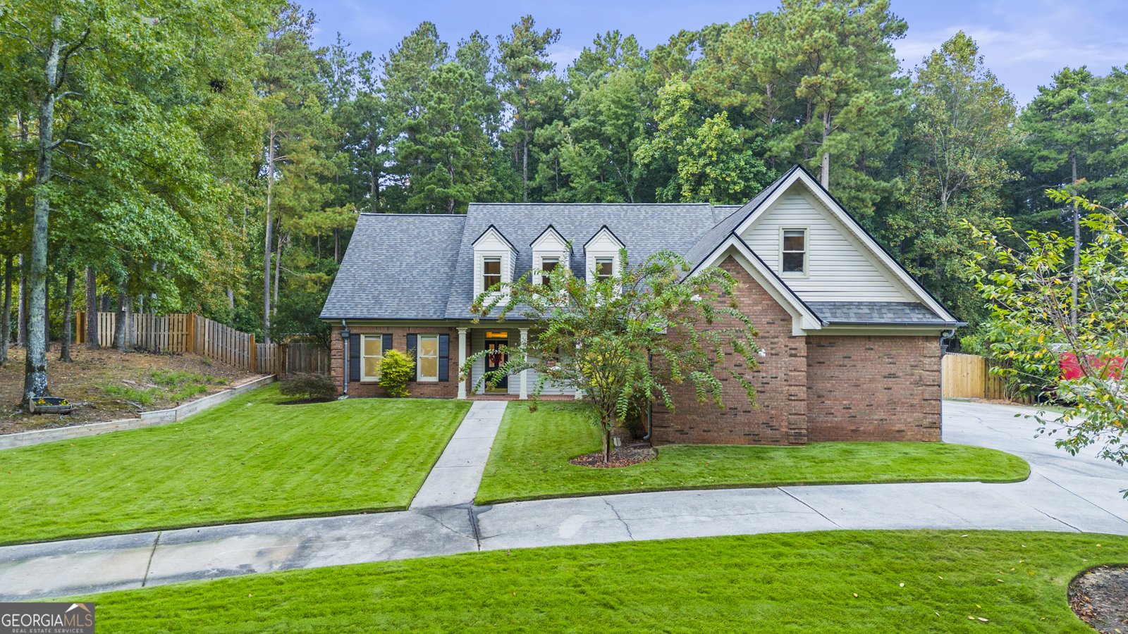 150 Oak Manor Fayetteville - 2