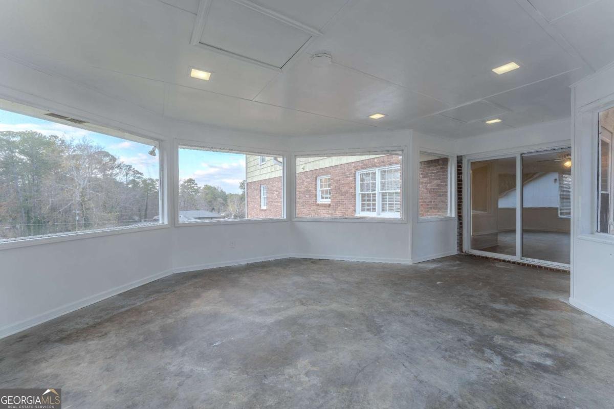 2067 Tanglewood Drive Snellville - 12