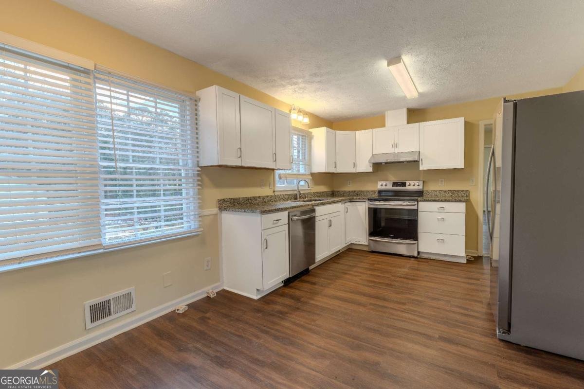 2067 Tanglewood Drive Snellville - 7