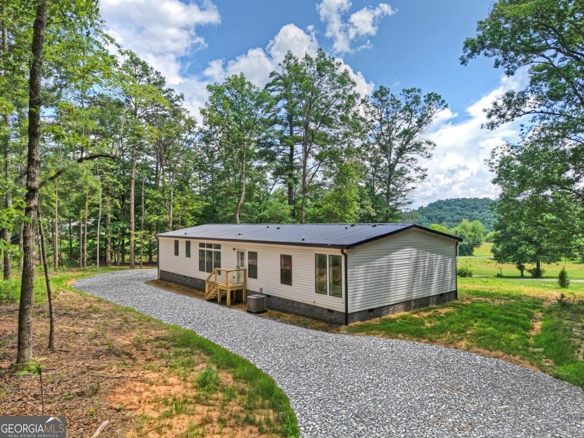 5668 Mobile Road Blue Ridge - 39