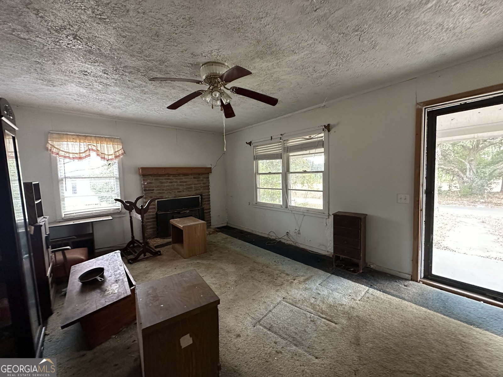 5921 9th Avenue Eastman - 5