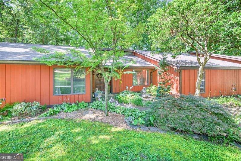 686 Hillwood Court Dacula - main photo