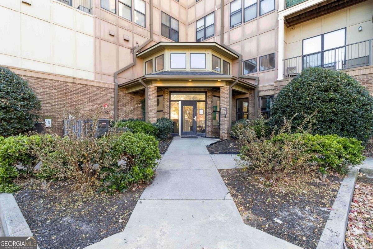 898 Oak Street Atlanta - 4