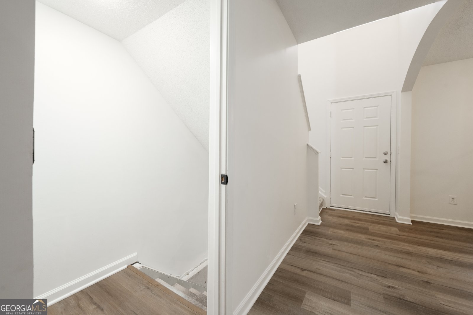 6823 Merrywood Drive Fairburn - 32