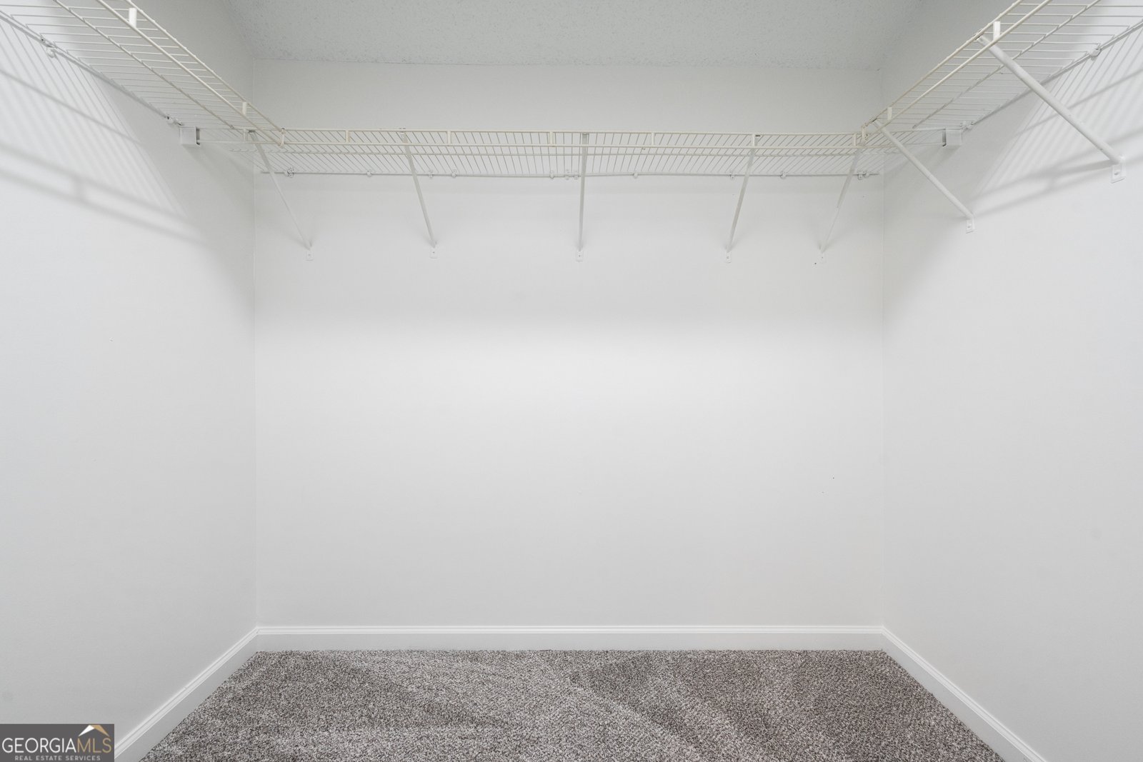 6823 Merrywood Drive Fairburn - 48