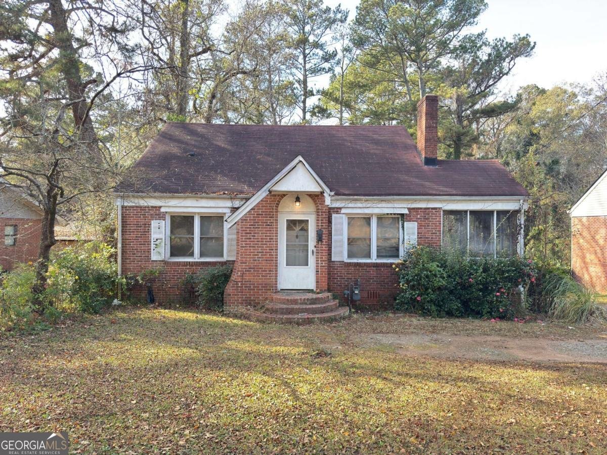 2169 Delowe Drive Atlanta - main photo