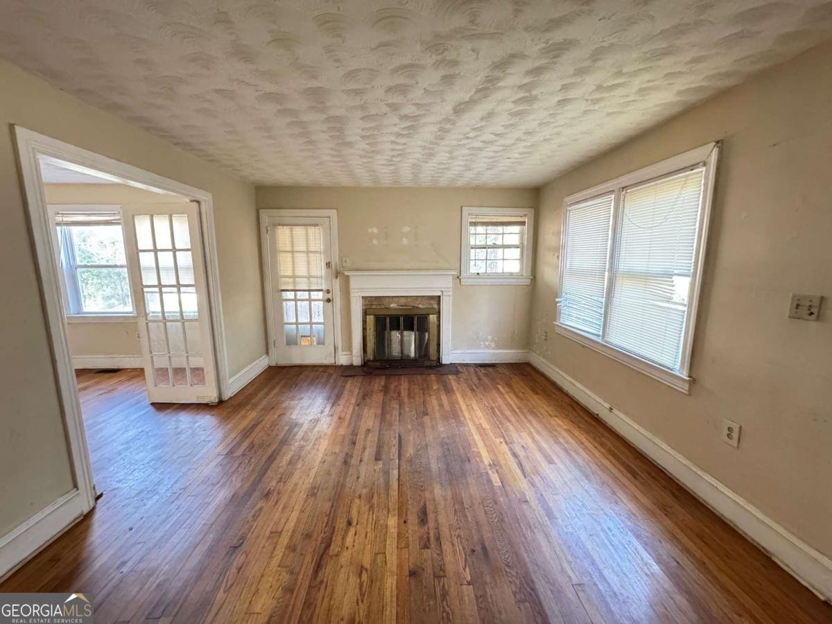 2169 Delowe Drive Atlanta - 2