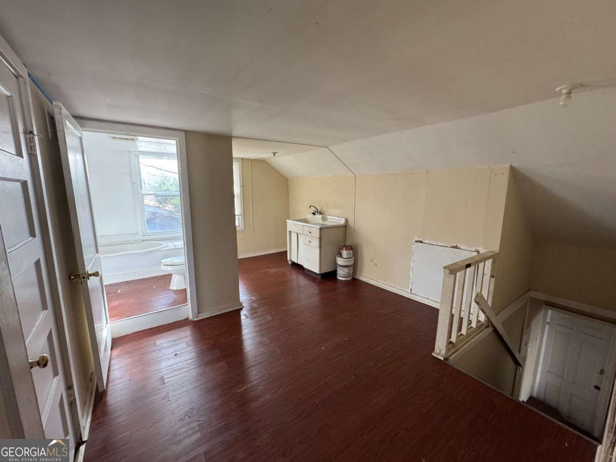 2169 Delowe Drive Atlanta - 25