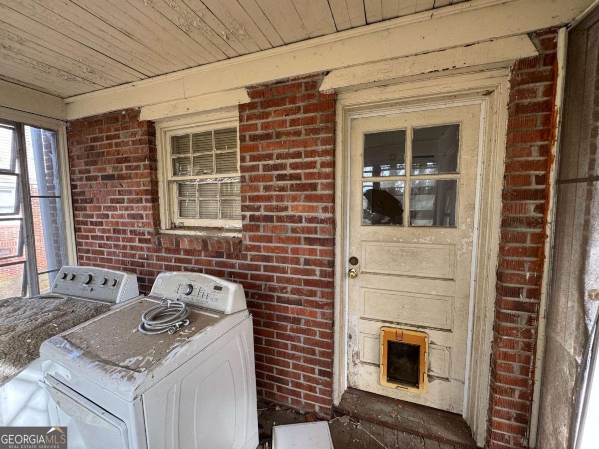 2169 Delowe Drive Atlanta - 31