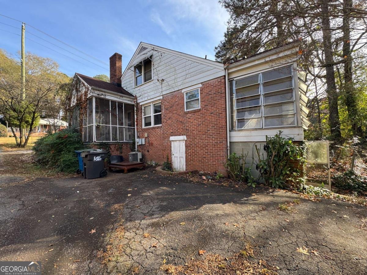 2169 Delowe Drive Atlanta - 46