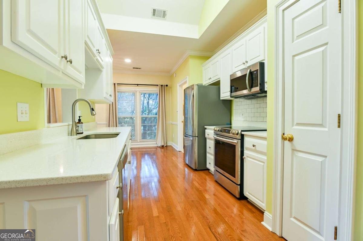 211 Stonecrest Court Athens - 6