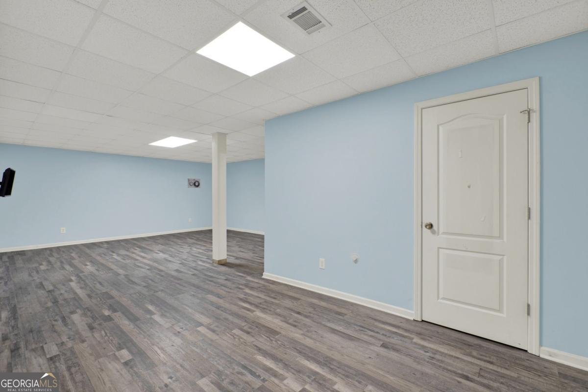 141 Vaughn SPUR Cartersville - 29